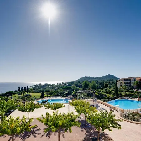 Résidence Le Village De Cap Esterel - Maeva - 5 Personnes 1 Vue Avec Terrasse Mae-3263 *