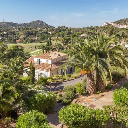 Résidence Le Village De Cap Esterel - Maeva - 5 Personnes 1 Vue Avec Terrasse Mae-3263 * Saint-Raphaël